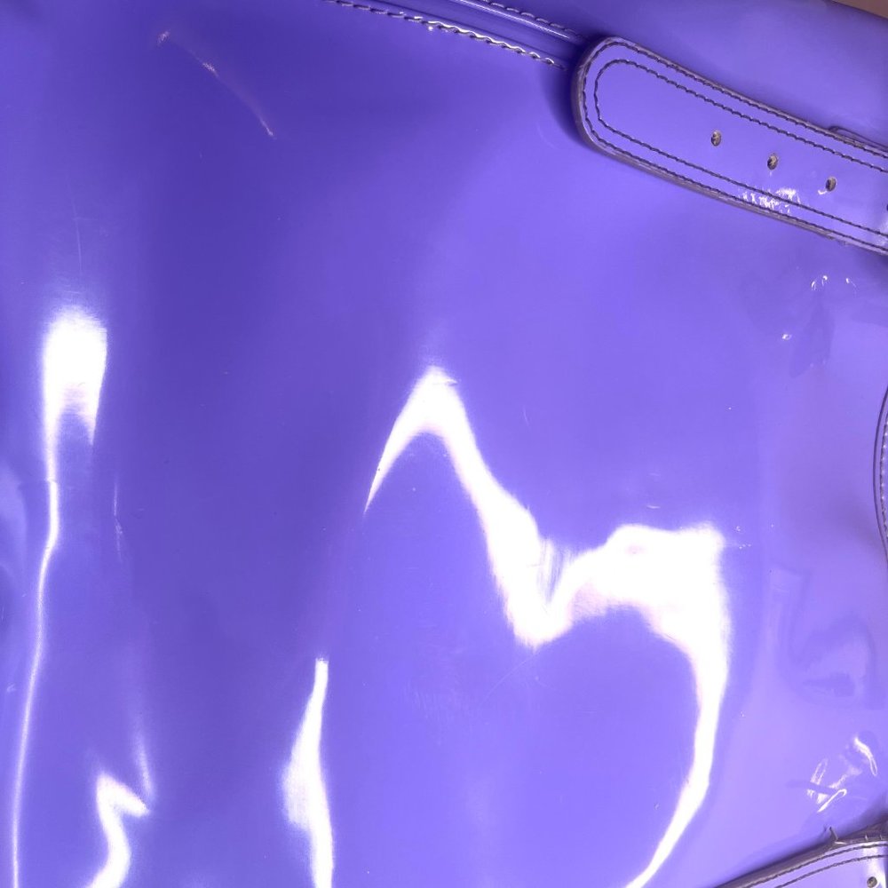 Ted Baker Lilac Patent Leather Handbag – Vintage 2000s – Excellent Condition - Picture 5 of 12